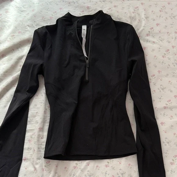 lululemon athletica black its rulu quarter zip size 4 - Picture 1 of 2
